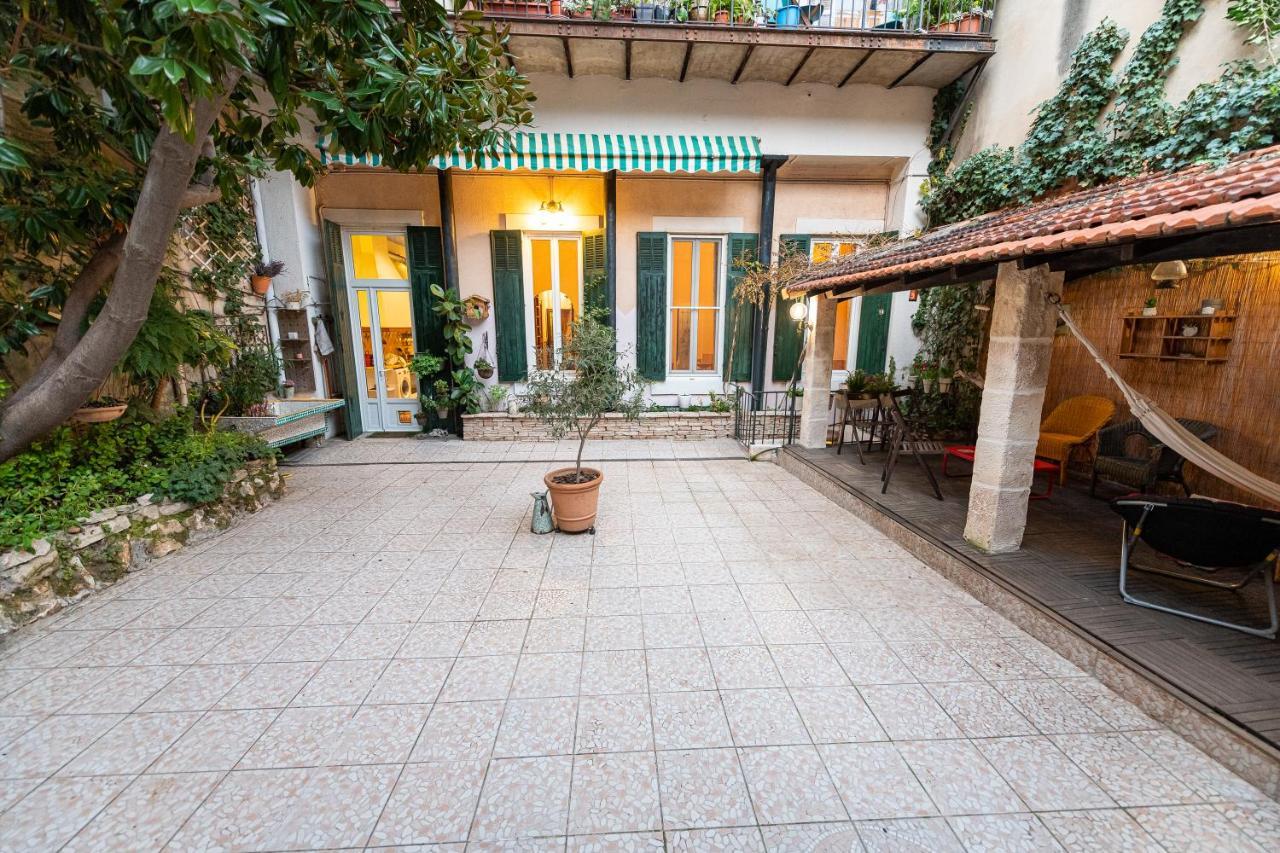 Anna-maria : Grand 10 Personnes+parking Prive -actif+ Location- * Marseilles